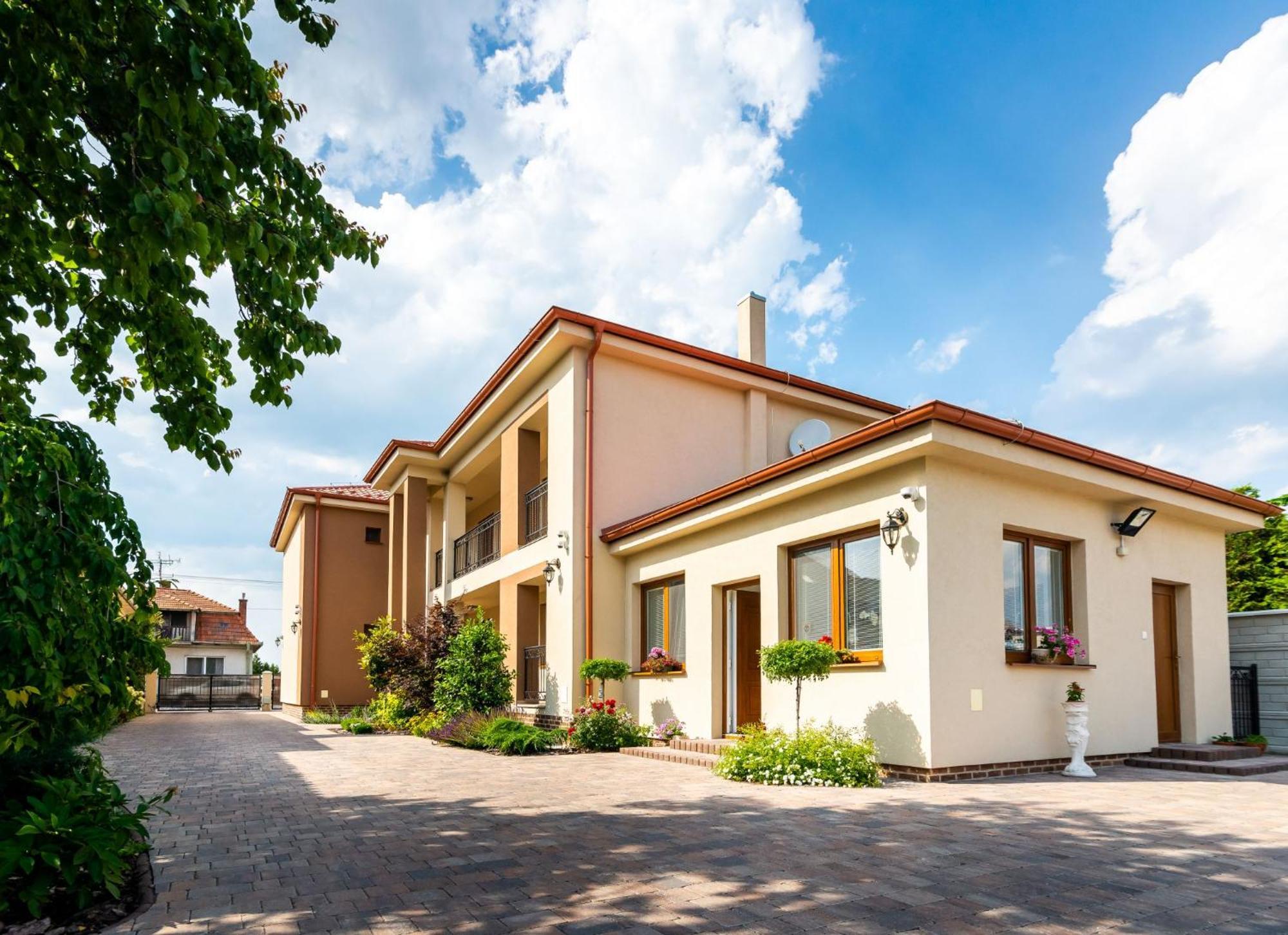 Villa Ephelia ดูนาจสก้า สเตรด้า ภายนอก รูปภาพ