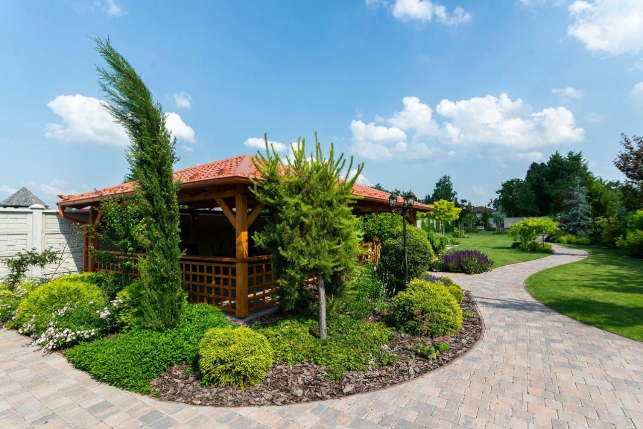 Villa Ephelia ดูนาจสก้า สเตรด้า ภายนอก รูปภาพ
